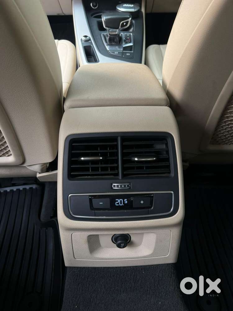 Audi A4 2.0 Premium Plus 40 Tfsi, 2024, Petrol