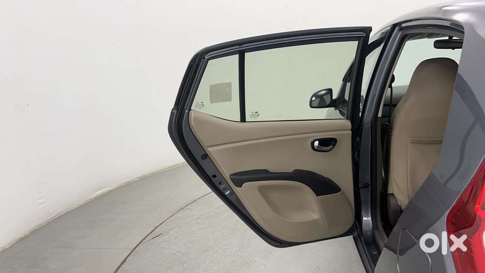 Hyundai I10 Sportz 1.1 Irde2, 2016, Petrol