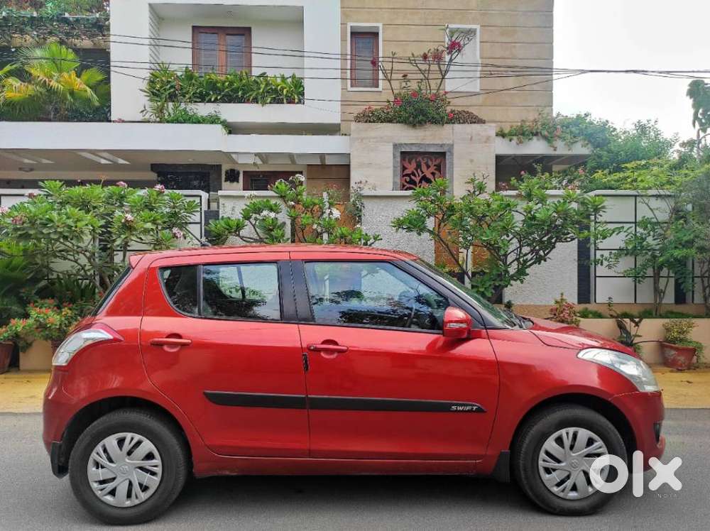Maruti Suzuki Swift 1.2 Vxi (o), 2011, Petrol