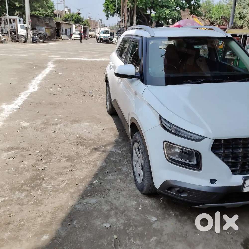 Hyundai Venue Diesel 2019
