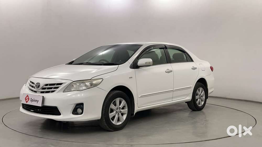 Toyota Corolla Altis 1.8 G, 2013, Petrol
