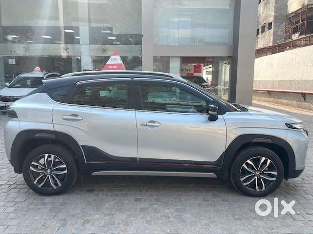 Toyota Urban Cruiser Taisor V 1.0 Petrol Mt, 2024