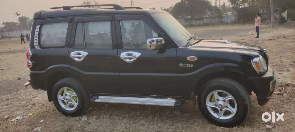 Mahindra Scorpio Classic Diesel 2010