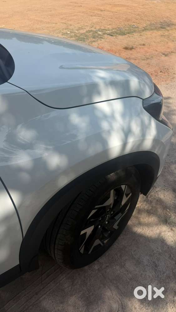 Kia Sonet Petrol 2026