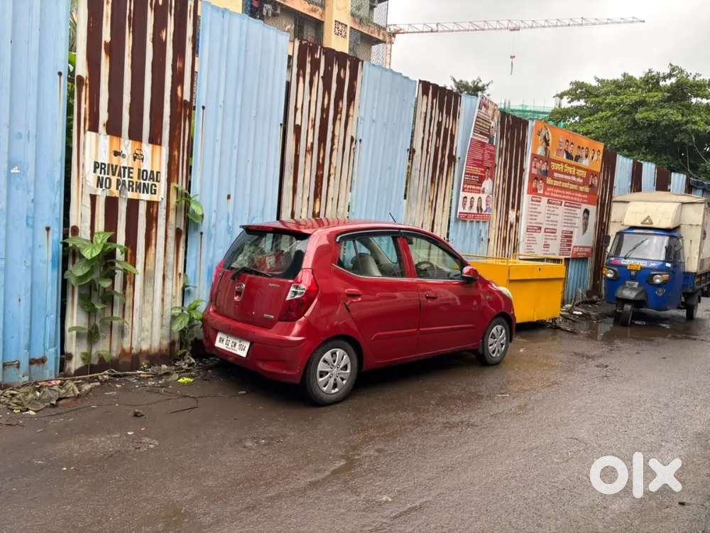 Hyundai I10 Sportz 2013 At Automatic