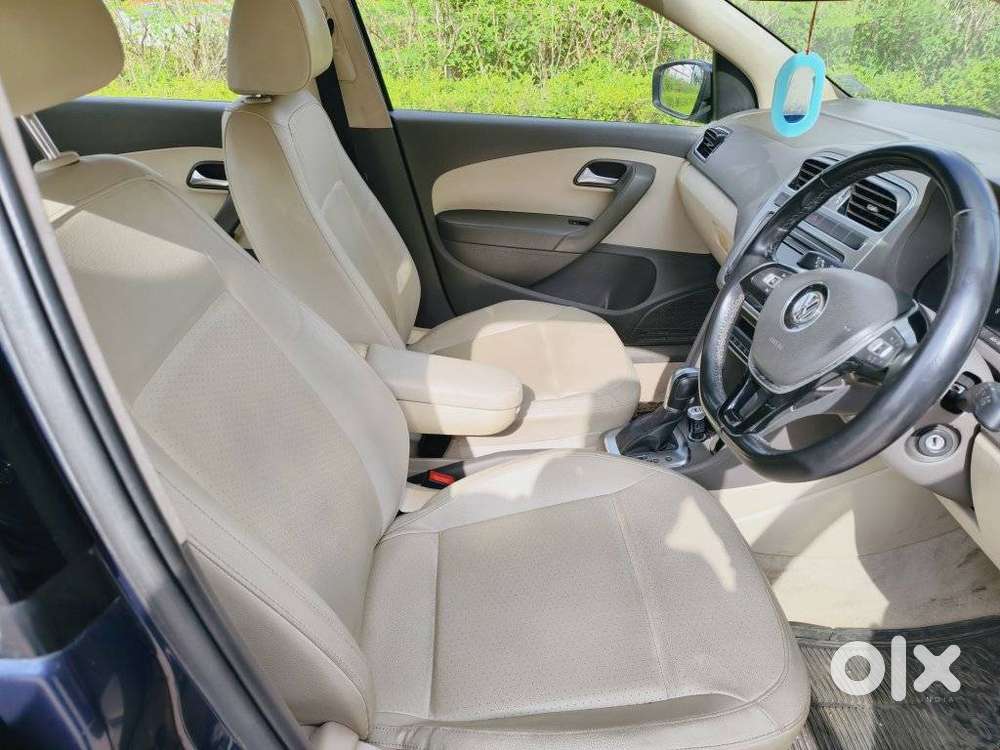 Volkswagen Vento 1.2 Tsi Highline At, 2015, Petrol