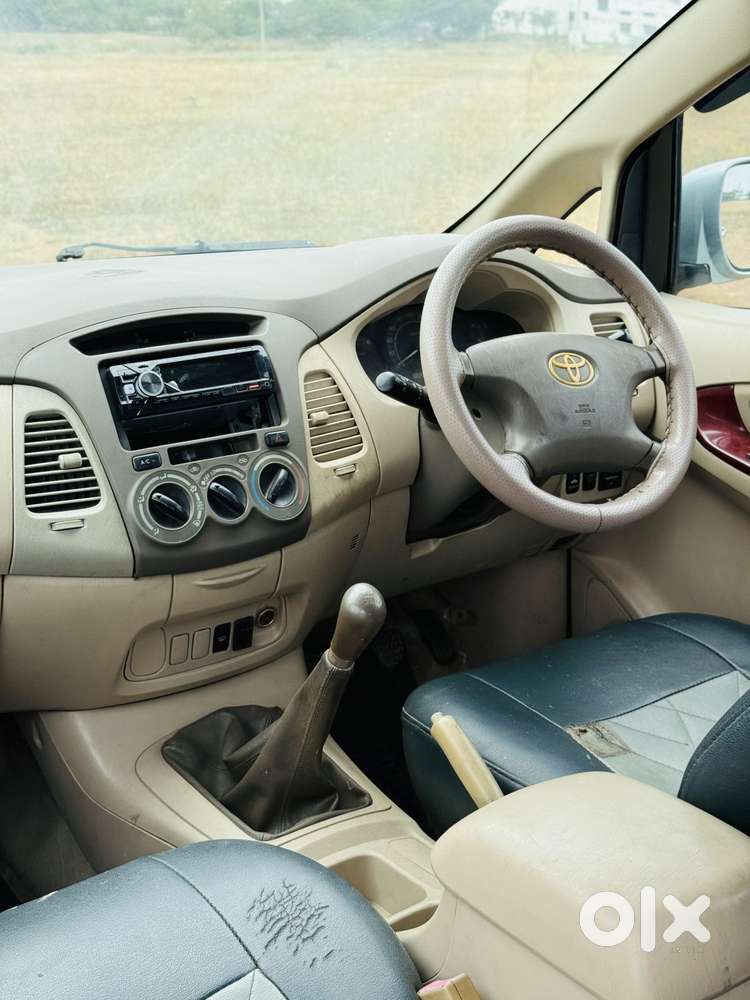Toyota Innova 2.5 V 7 Str, 2006, Diesel
