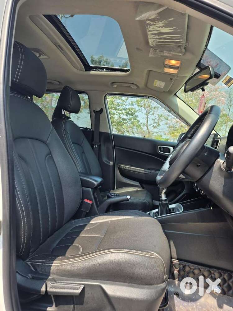 Hyundai Venue 2020 Diesel Well Maintained