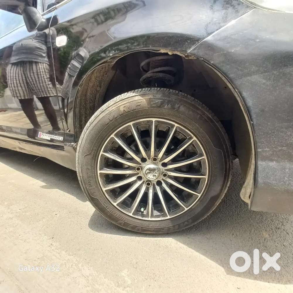 Honda City Zx Petrol 2005