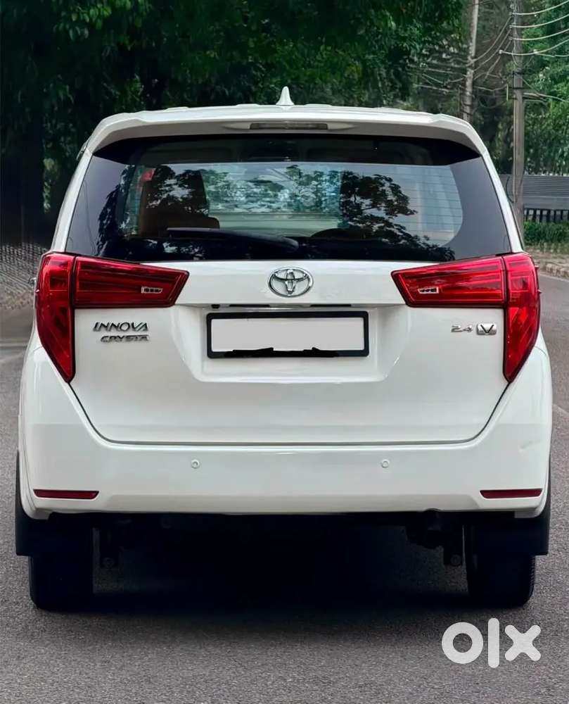 Toyota Innova Crysta 2016 Diesel Manual