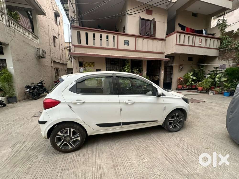 Tata Tiago Petrol 2019