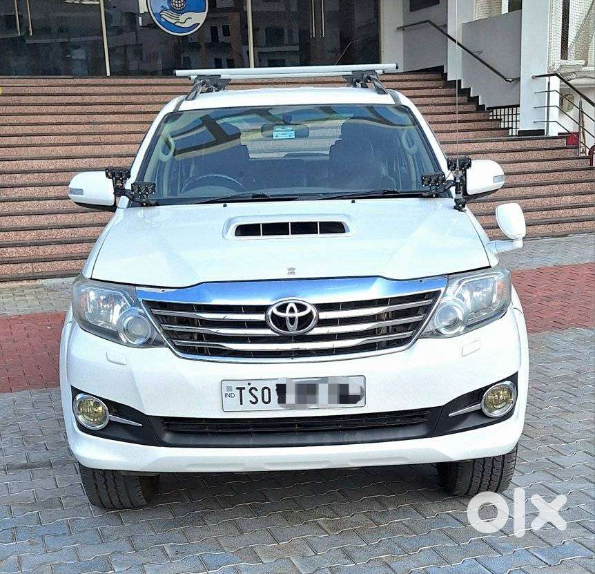 Toyota Fortuner 3.0 4x2 Automatic, 2013, Diesel