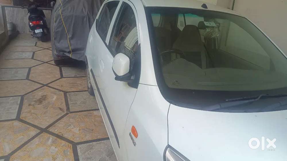 Hyundai I10 2013 Petrol 54350 Km Driven