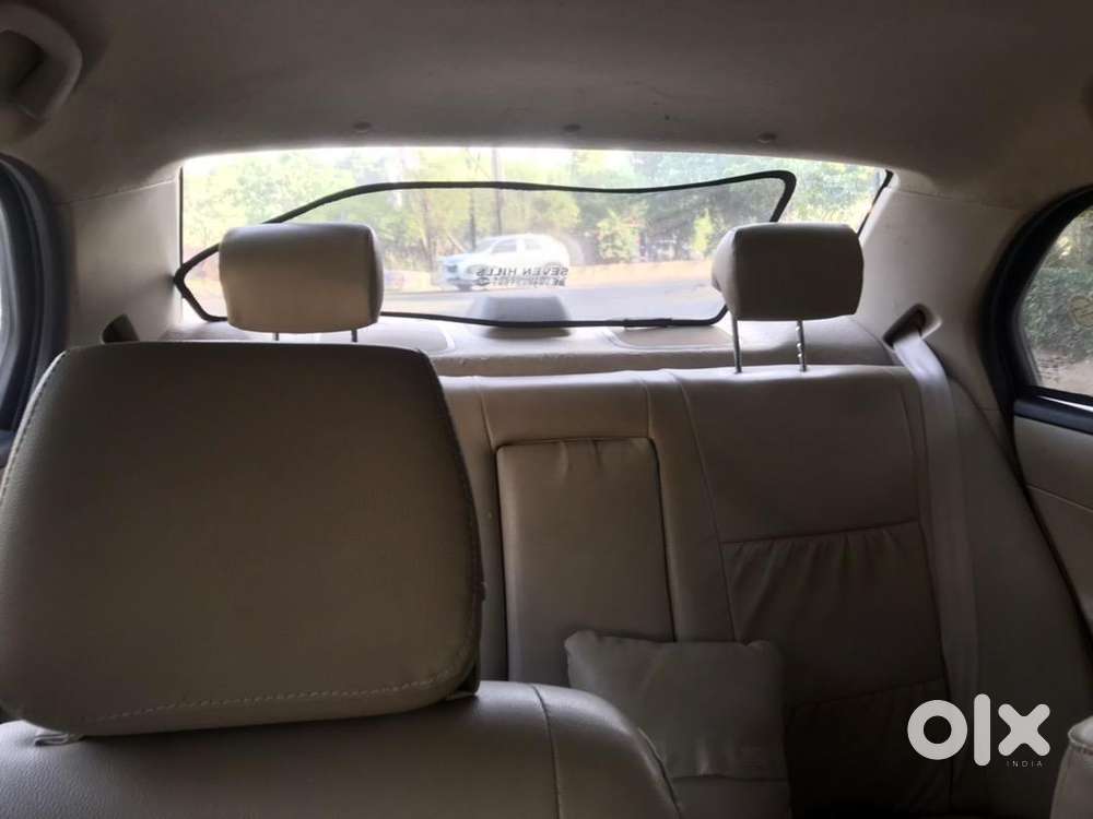 Maruti Suzuki Swift Dzire 2014 Petrol Well Maintained