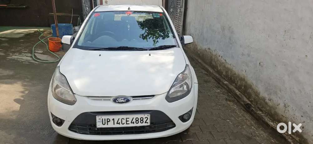 Ford Figo 2014 Cng & Hybrids 120000 Km Driven