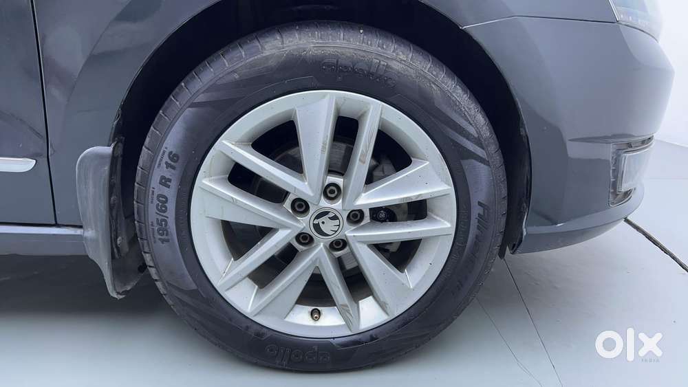 Skoda Rapid 1.5 Tdi Style/1.5 At Style, 2020, Petrol
