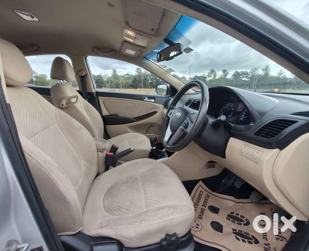 Hyundai Verna Fluidic 1.6 Vtvt Sx Opt, 2015, Petrol