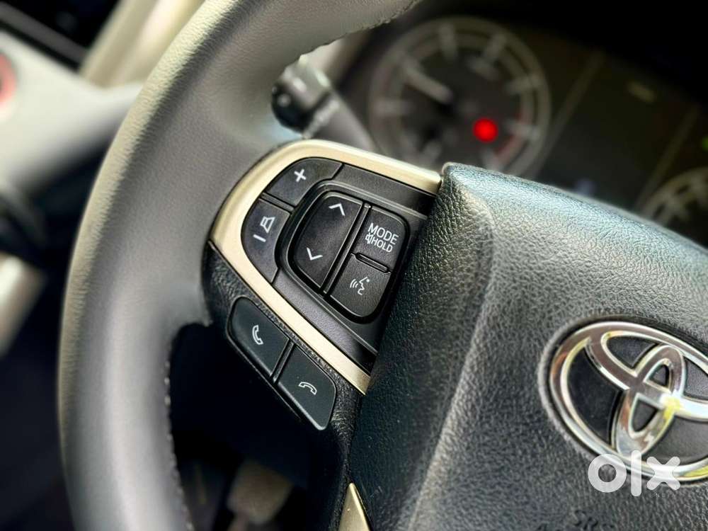 Toyota Innova Crysta 2.4 G Mt 8s, 2019, Diesel