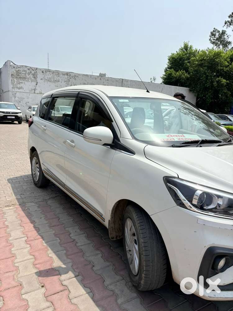 Maruti Suzuki Ertiga 2022 Petrol