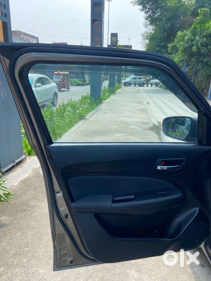 Maruti Suzuki Swift Vxi, 2024, Petrol