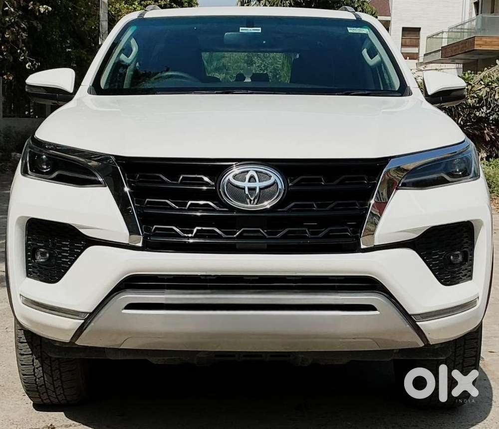 Toyota Fortuner 2022 Showroom Condition