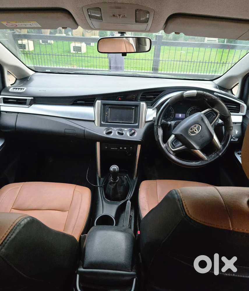Toyota Innova Crysta 2.4 G Mt 8s, 2018, Diesel