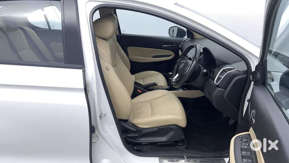 Honda City 1.5 Zx I-vtec Mt, 2023, Petrol