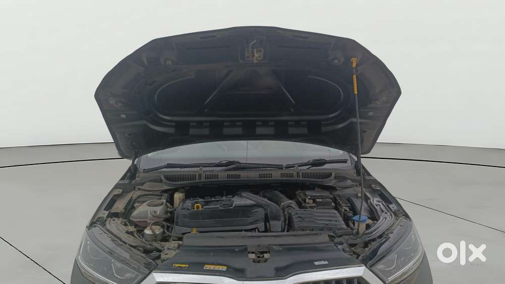 Skoda Slavia 1.5 Tsi Style Dsg, 2022, Petrol