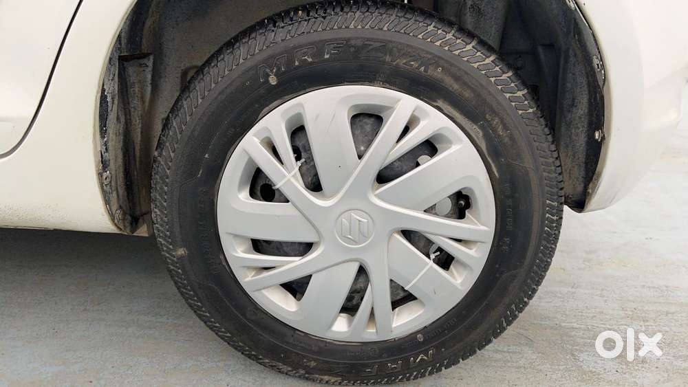 Maruti Suzuki Swift Vvt Vxi, 2016, Petrol