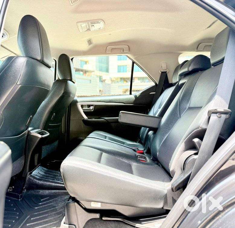 Toyota Fortuner 4x4 Mt 2.8 Diesel, 2022, Diesel