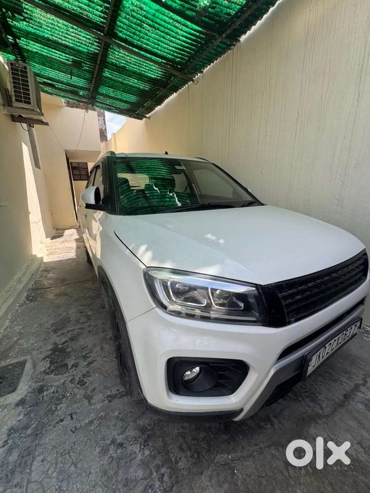 Maruti Suzuki Brezza Petrol Good Condition