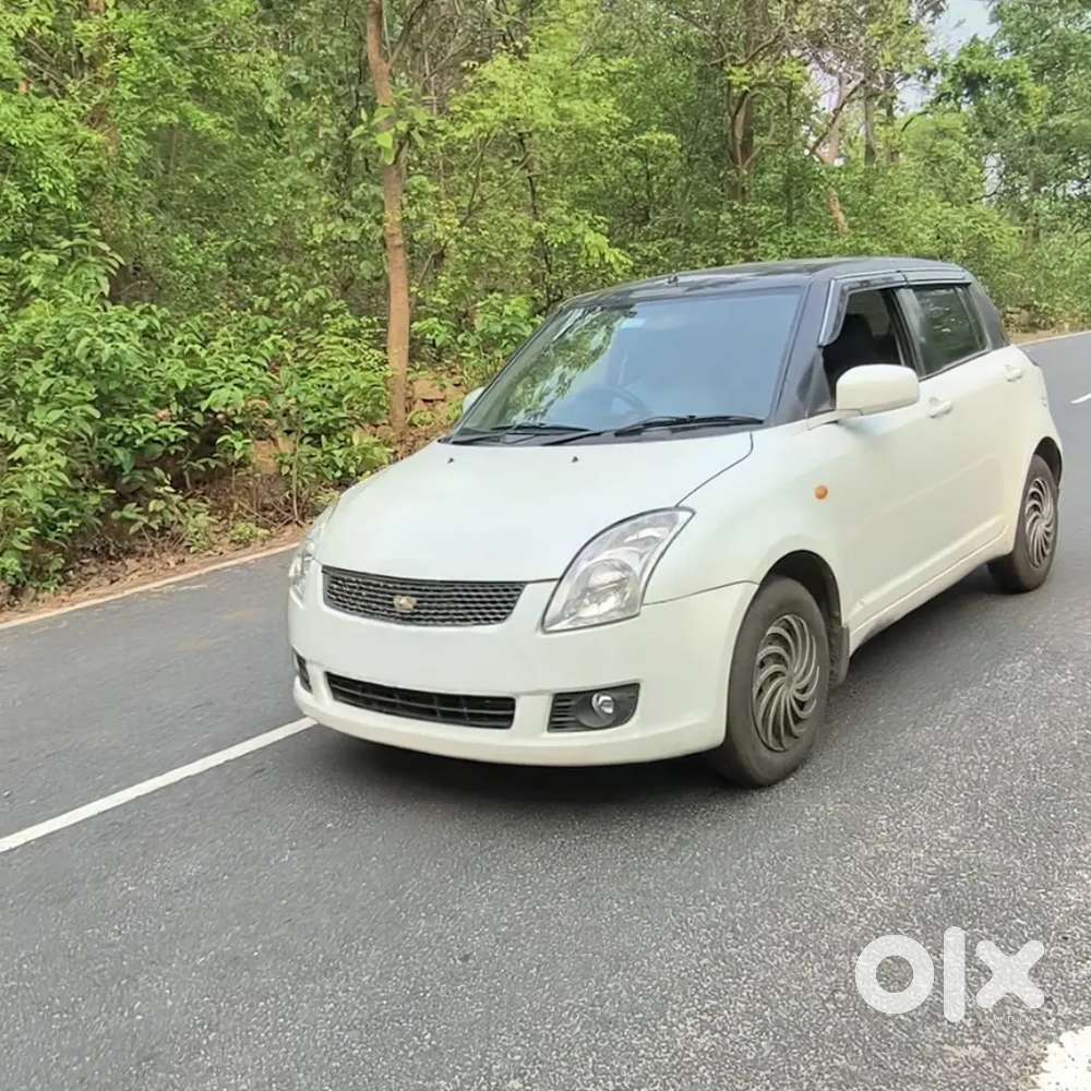 Maruti Suzuki Swift 2010 Diesel 85000 Km Driven Paper Validity 2030