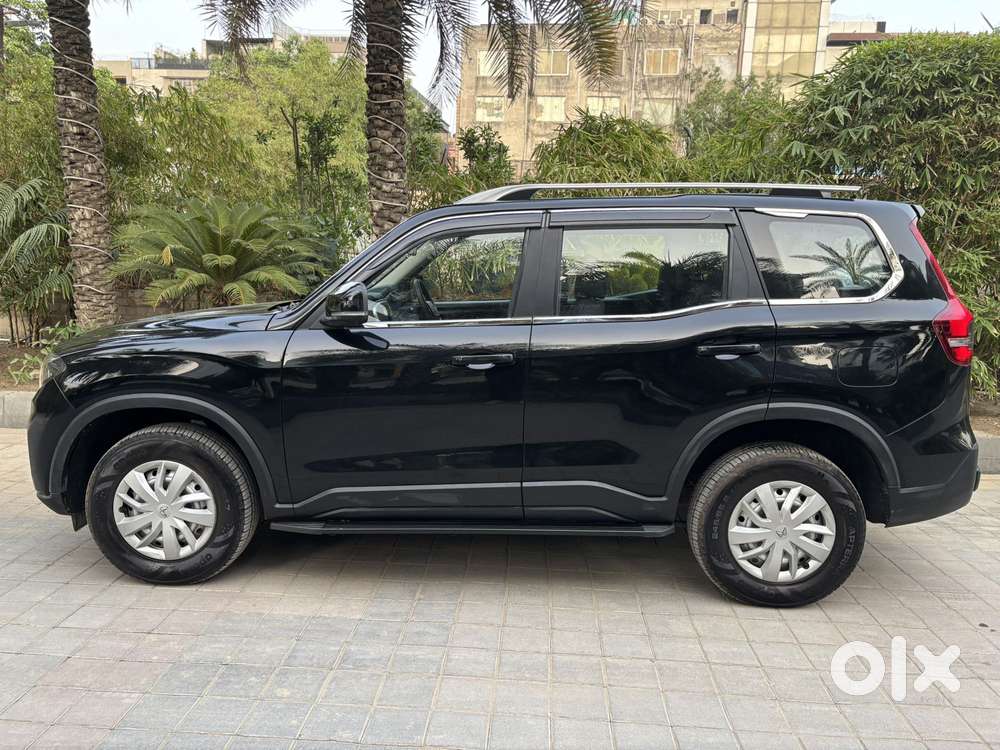 Mahindra Scorpio N Z2 Petrol Mt 7 Str, 2025, Petrol