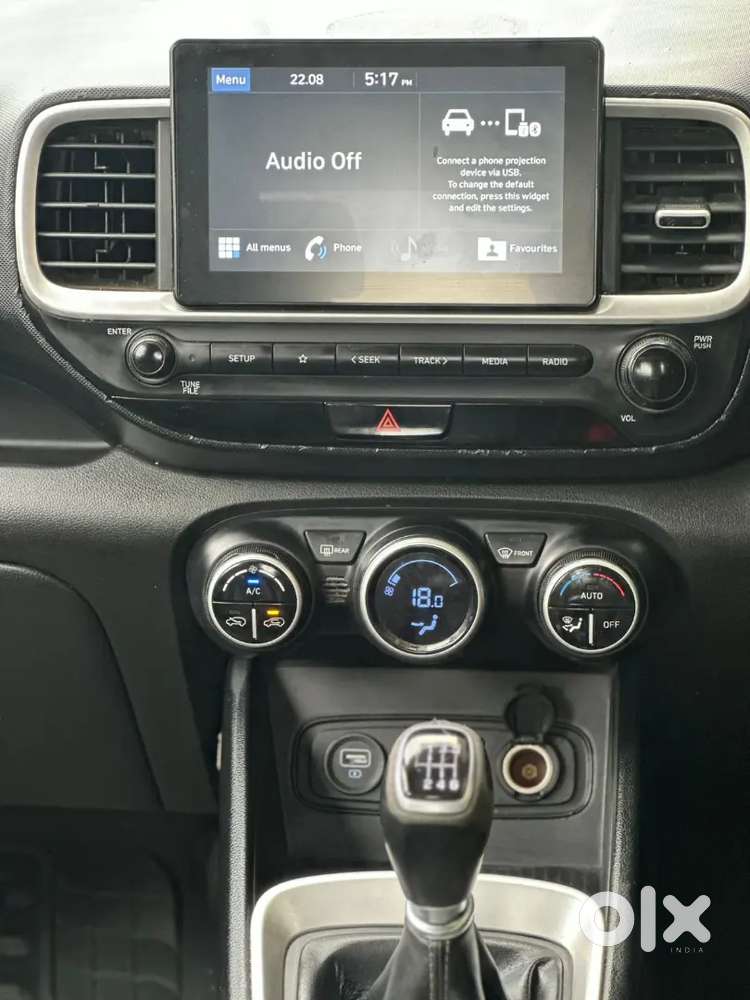 Venue Sx (top Model)
Sunroof
Diesel 
Manual
2020 Mo
