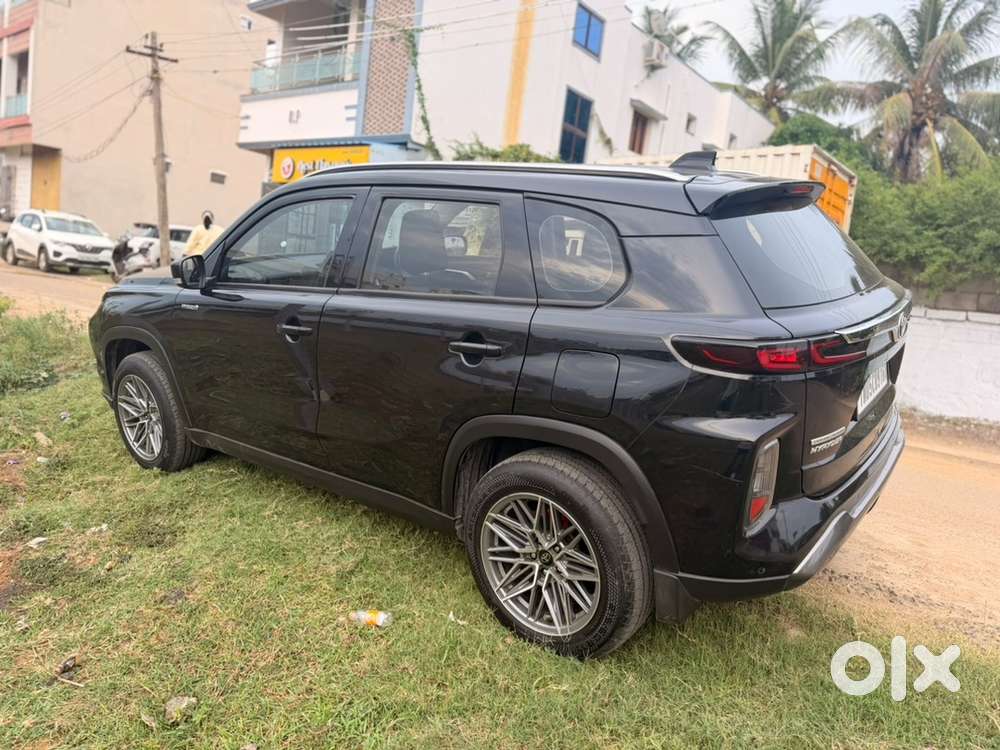 Toyota Urban Cruiser Hyryder 2024 Well Maintained