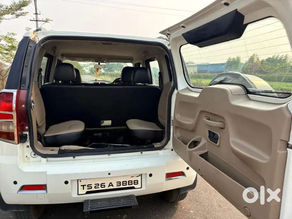 Mahindra Tuv 300 2017 Diesel 165000 Km Driven