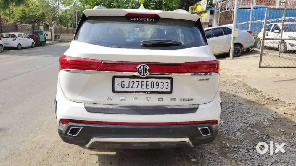 Mg Hector Plus Sharp Cvt, 2024, Petrol