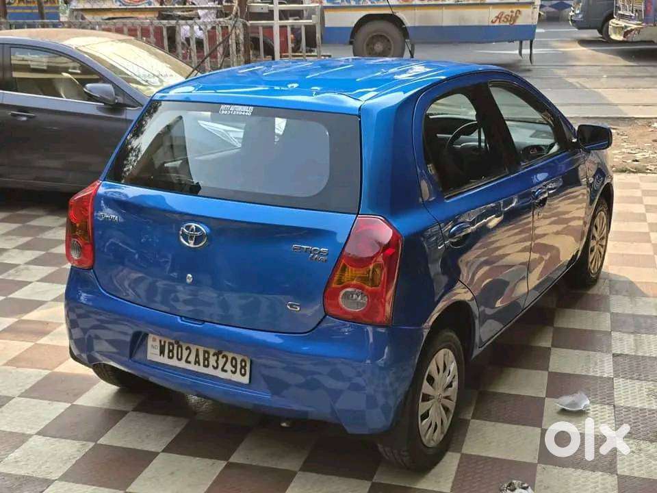 Toyota Etios Liva 2011-2012 G, 2012, Petrol