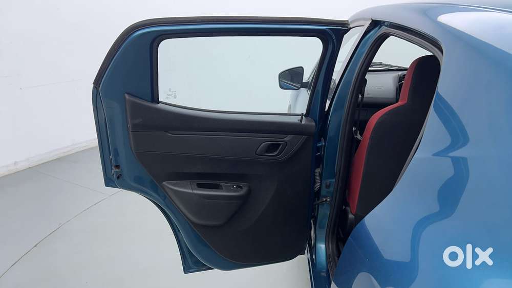 Renault Kwid 2019-ongoing 1.0 Rxt Amt (o), 2021, Petrol