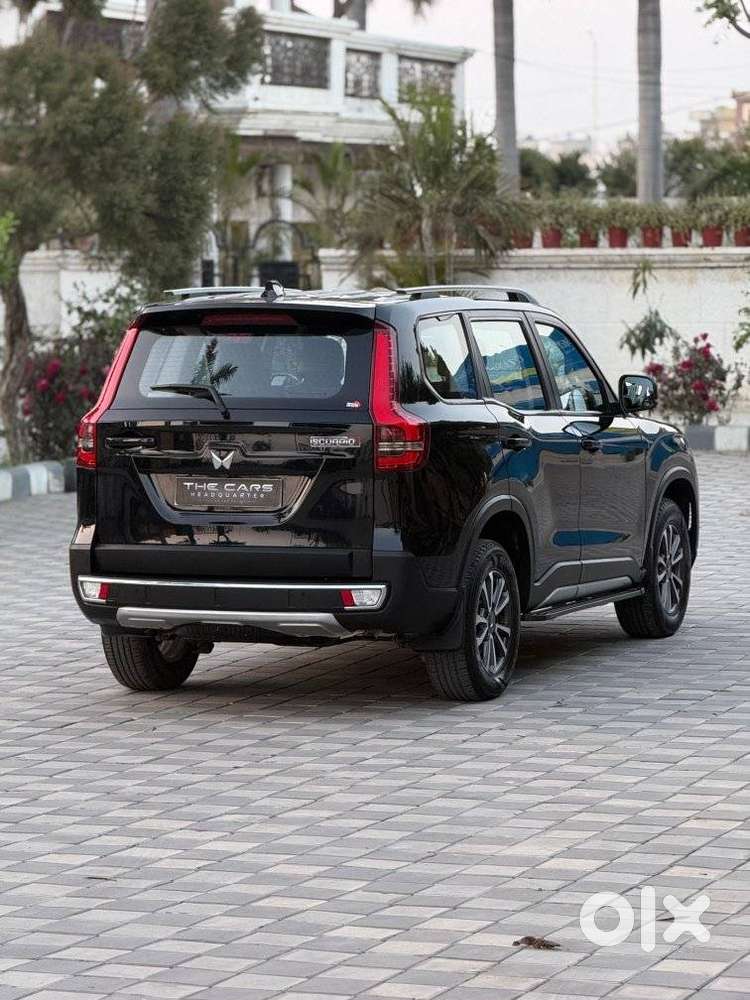 Mahindra Scorpio N Z6 Diesel At 2wd 7 Str [2022], 2024, Diesel