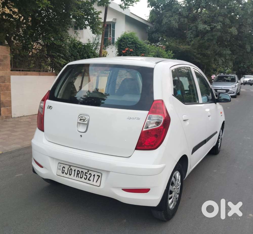 Hyundai I10 Sportz 1.1l, 2013, Petrol