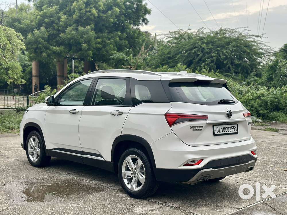 Mg Hector Plus 1.5 Hybrid Super Turbo 7 Str, 2021, Petrol