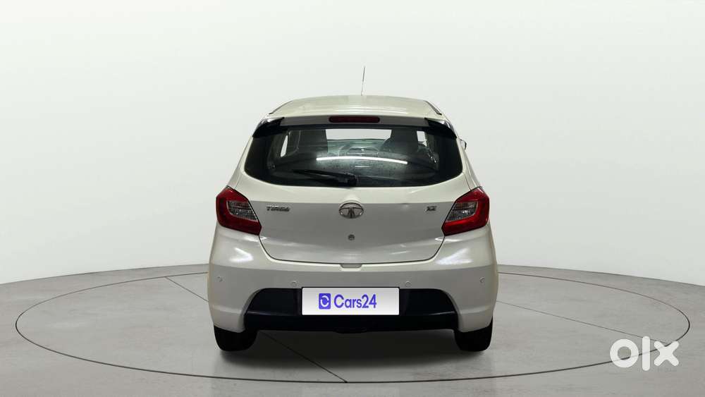 Tata Tiago 1.2 Revotron Xz, 2018, Petrol