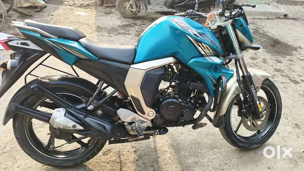 Yamaha fzs bike