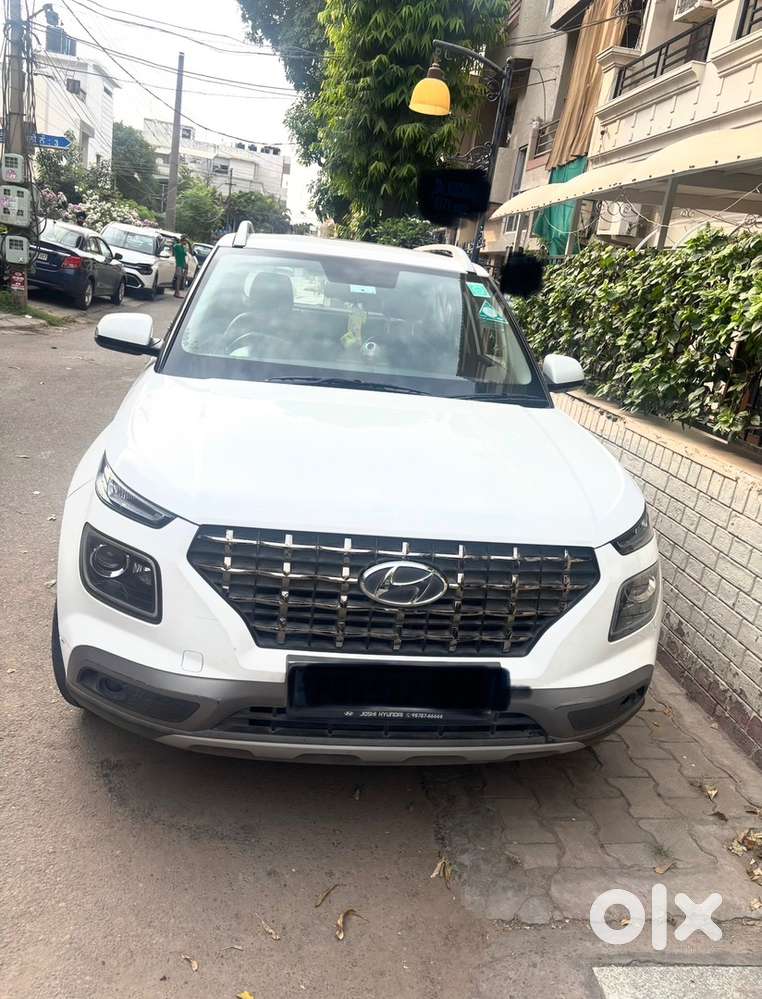 Hyundai Venue Petrol 2020
