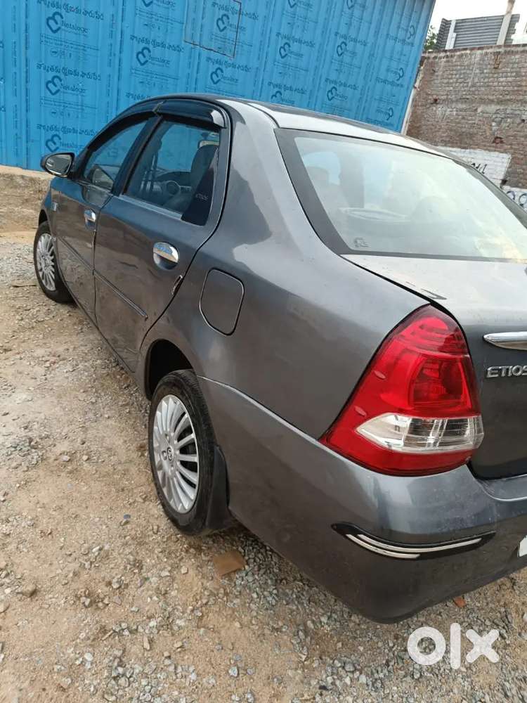 Toyota Etios 2013 Diesel Well Maintained