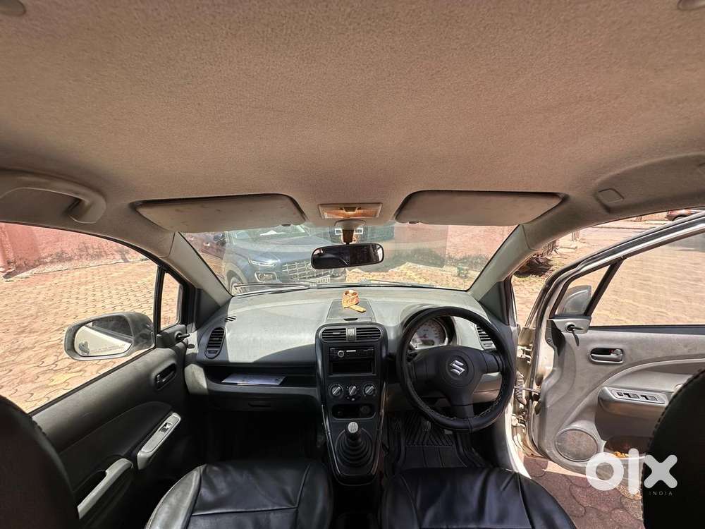 Maruti Suzuki Ritz Lxi, 2012, Petrol