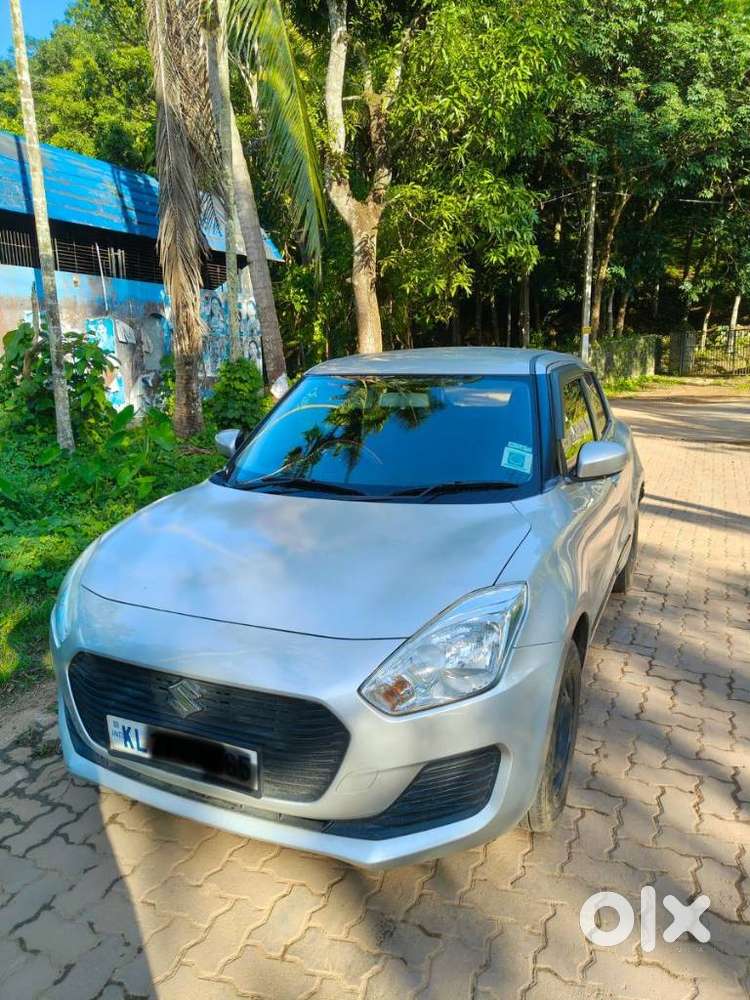 Maruti Suzuki Swift Vxi + Manual, 2018, Petrol