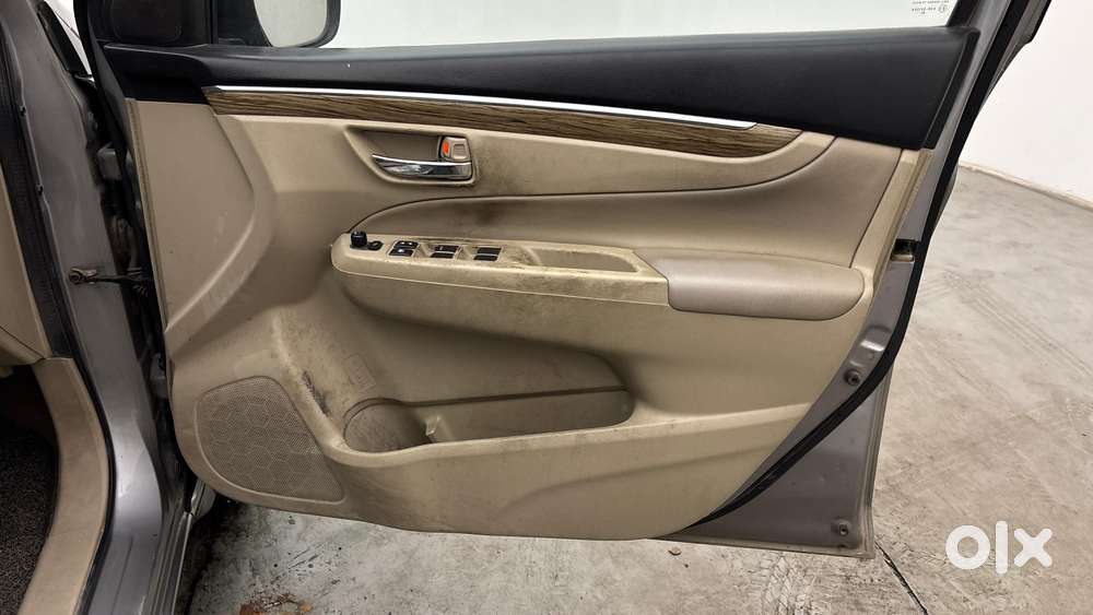 Maruti Suzuki Ciaz 1.5 Alpha Shvs Petrol, 2018, Petrol