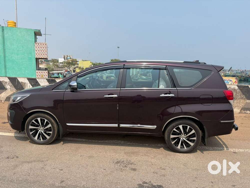 Toyota Innova Crysta 2.8z Automatic, 2021, Diesel